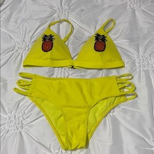 Hollister bathing suit